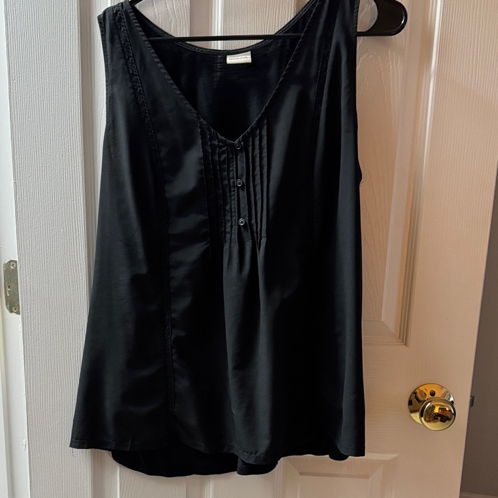 Merona | Black Sleeveless Top